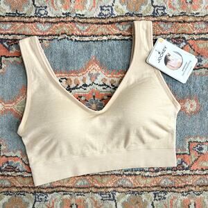 Jockey Seamfree Back Smoothing Sewn-In Pad Bra Small NWT